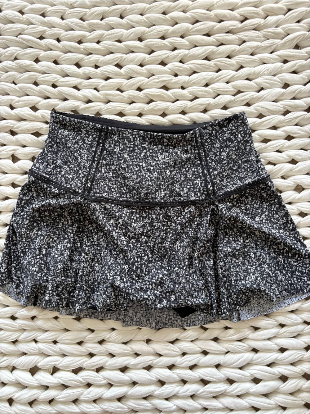 lululemon athletica Black and White Speckled Skirt